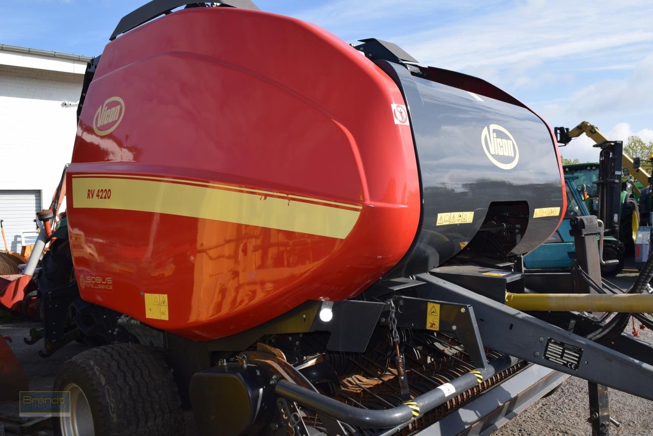 Rundballenpresse του τύπου Vicon RV 4220 SC 14, Gebrauchtmaschine σε Oyten (Φωτογραφία 1)