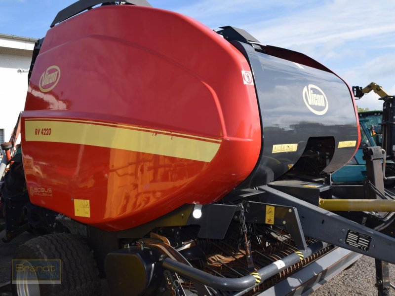 Rundballenpresse типа Vicon RV 4220 SC 14, Gebrauchtmaschine в Oyten (Фотография 1)
