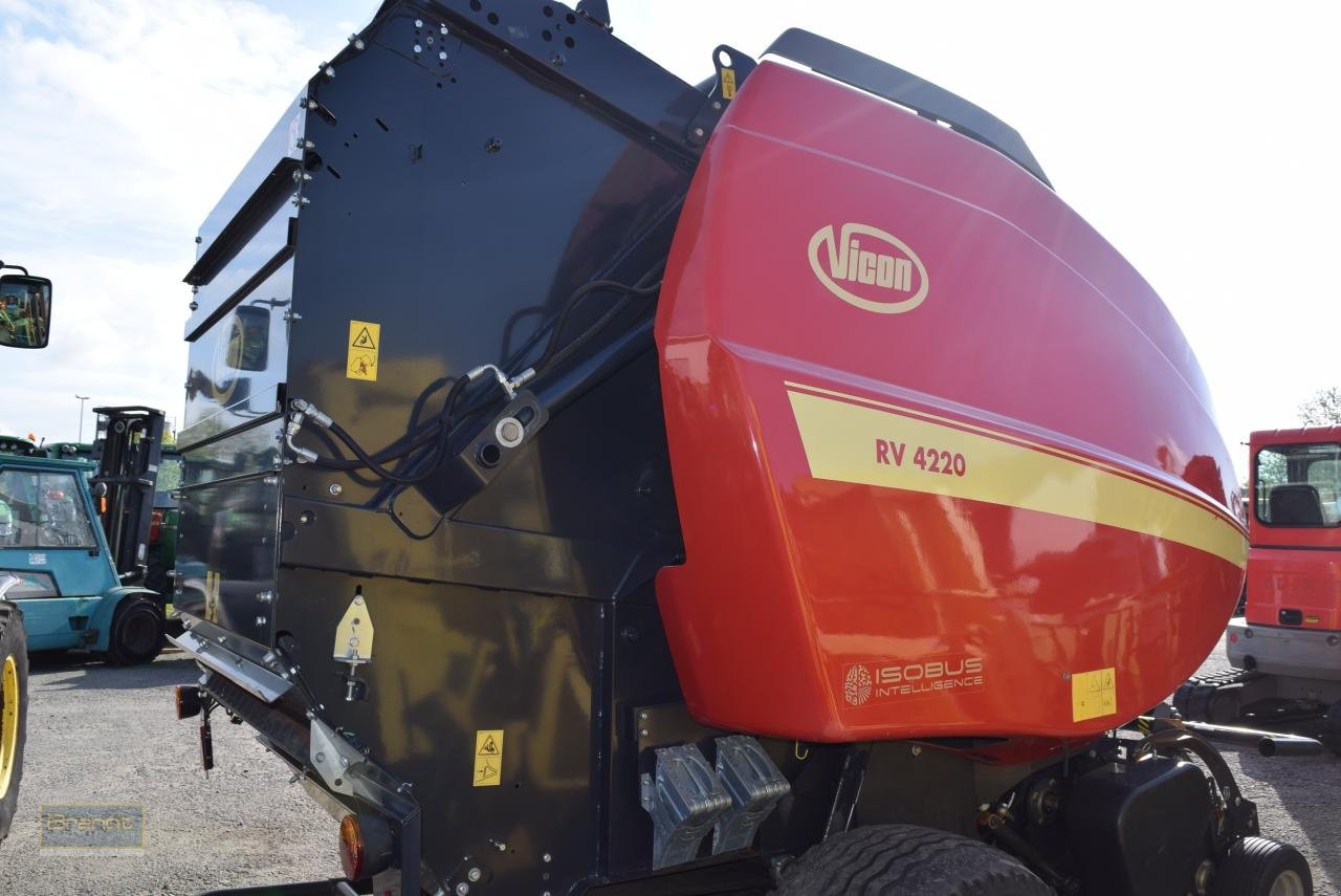 Rundballenpresse του τύπου Vicon RV 4220 SC 14, Gebrauchtmaschine σε Oyten (Φωτογραφία 3)