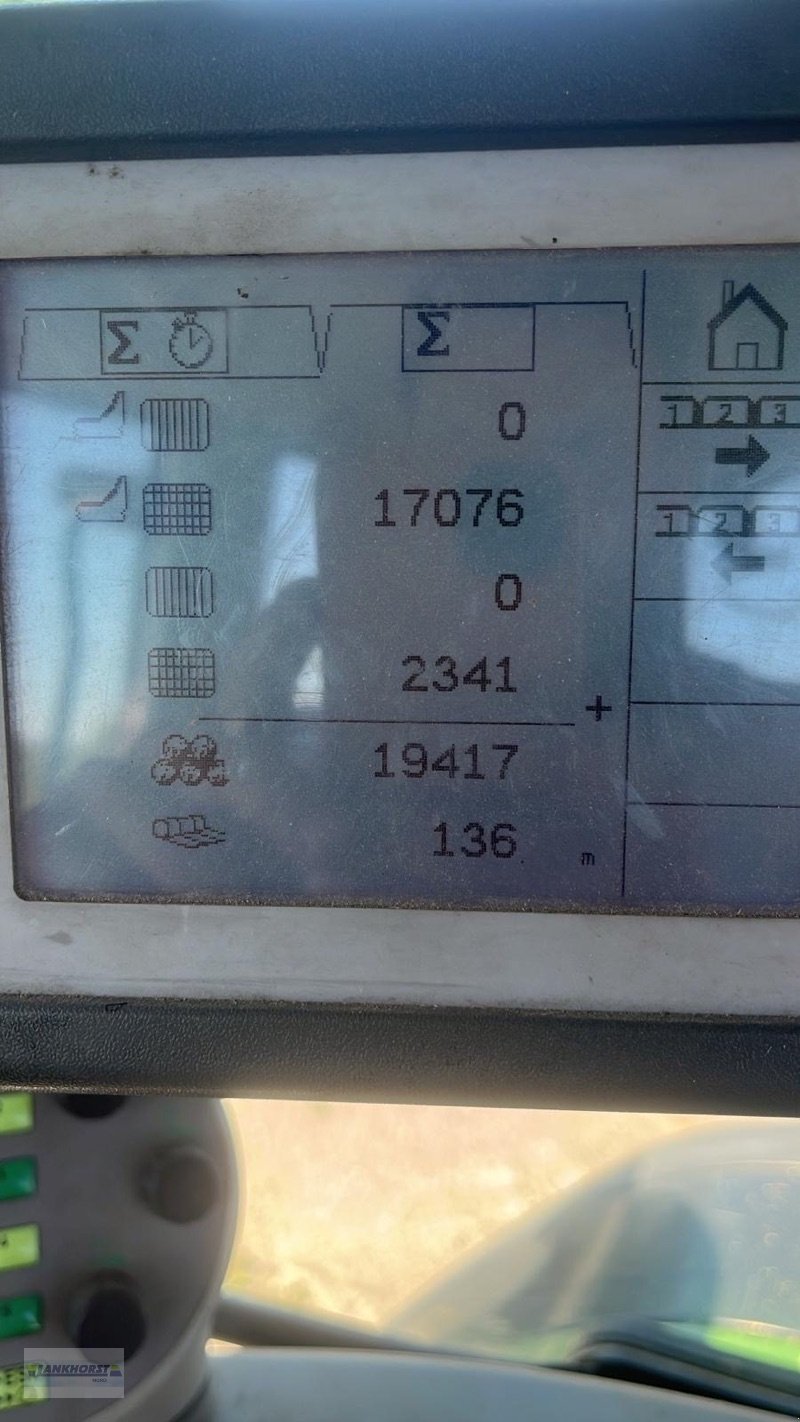 Rundballenpresse типа Vicon RV 4220, Gebrauchtmaschine в Aurich (Фотография 10)