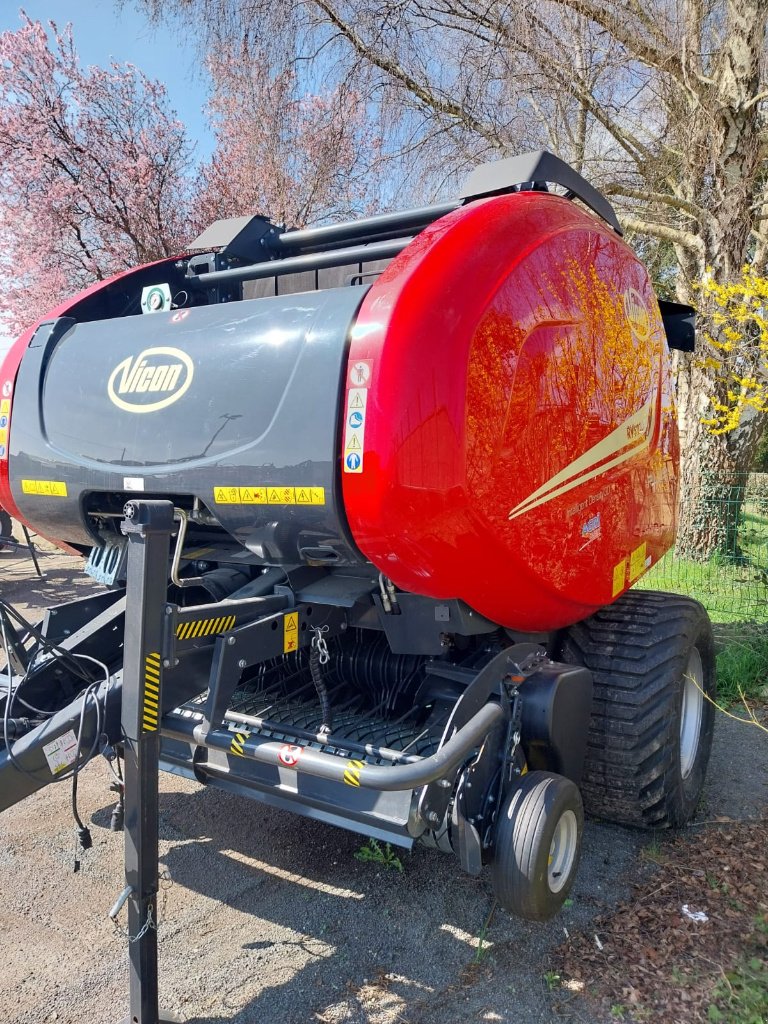 Rundballenpresse van het type Vicon RV 5220+, Gebrauchtmaschine in FLERS (Foto 1)