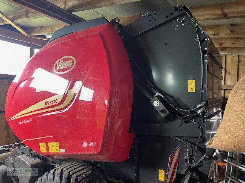 Rundballenpresse типа Vicon RV 5220 SC 14, Gebrauchtmaschine в Lensahn (Фотография 3)