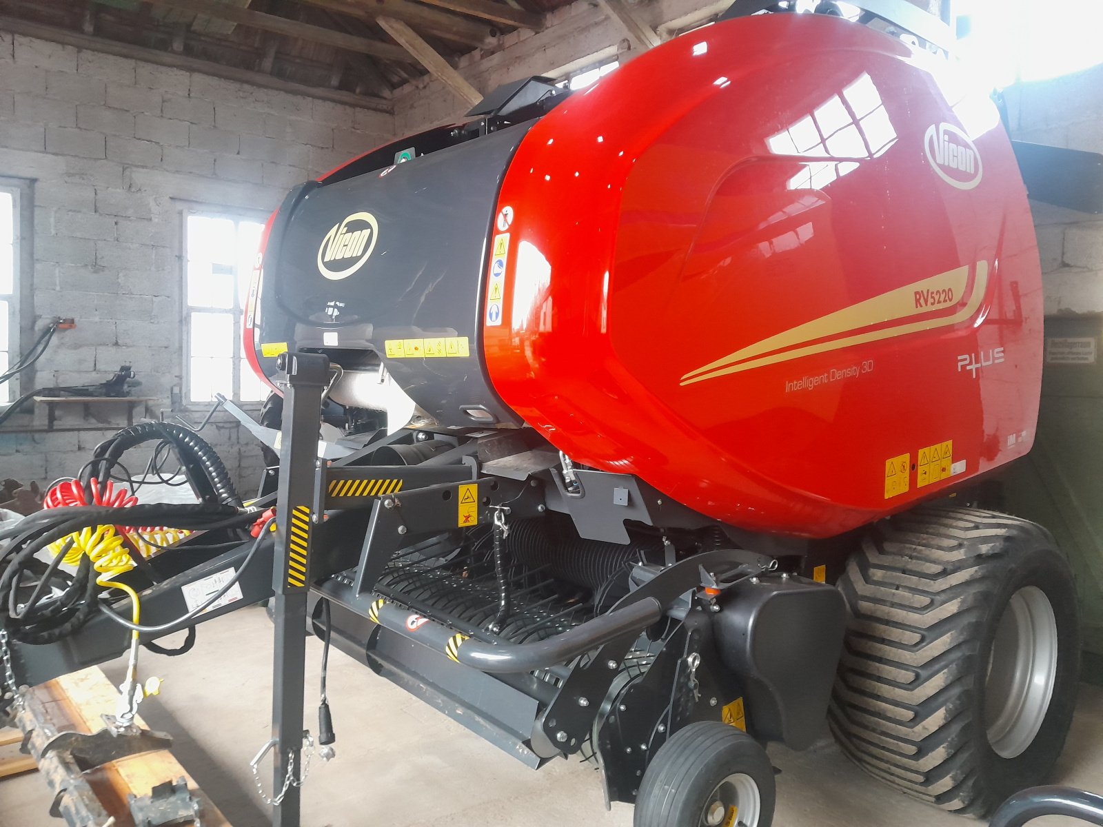 Rundballenpresse typu Vicon RV 5220 SC25, Neumaschine v Creglingen (Obrázek 1)