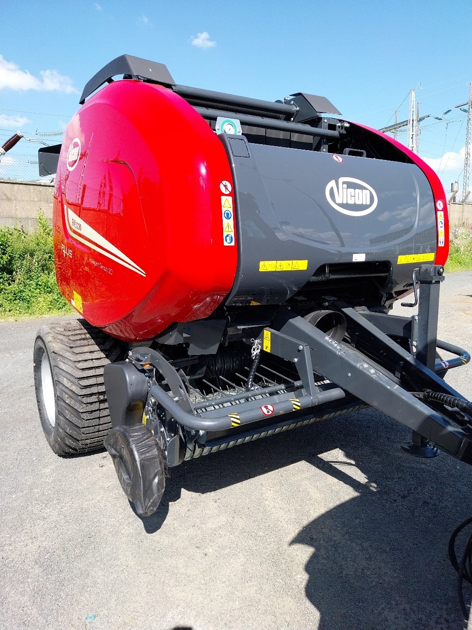 Rundballenpresse του τύπου Vicon RV5220, Gebrauchtmaschine σε FLERS (Φωτογραφία 2)