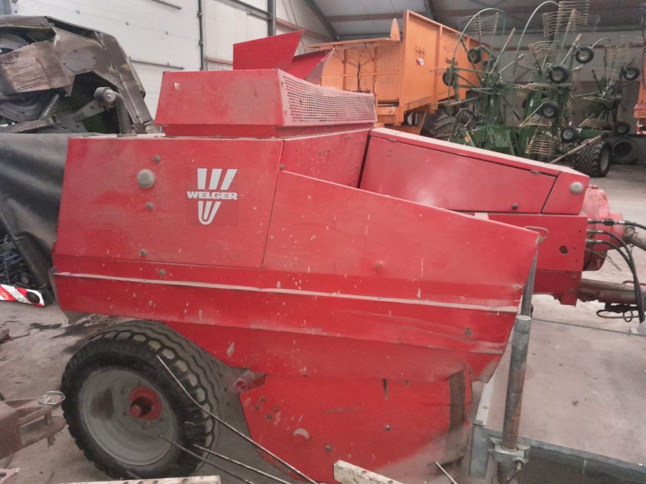 Rundballenpresse van het type Welger AP 630, Gebrauchtmaschine in Wapenveld (Foto 3)