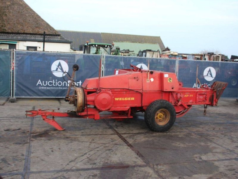 Rundballenpresse tipa Welger AP 71, Gebrauchtmaschine u Antwerpen (Slika 1)