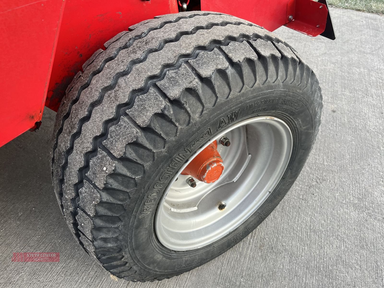 Rundballenpresse des Typs Welger Lely Rundballenpresse RP 220 Master, Gebrauchtmaschine in St. Pölten (Bild 7)