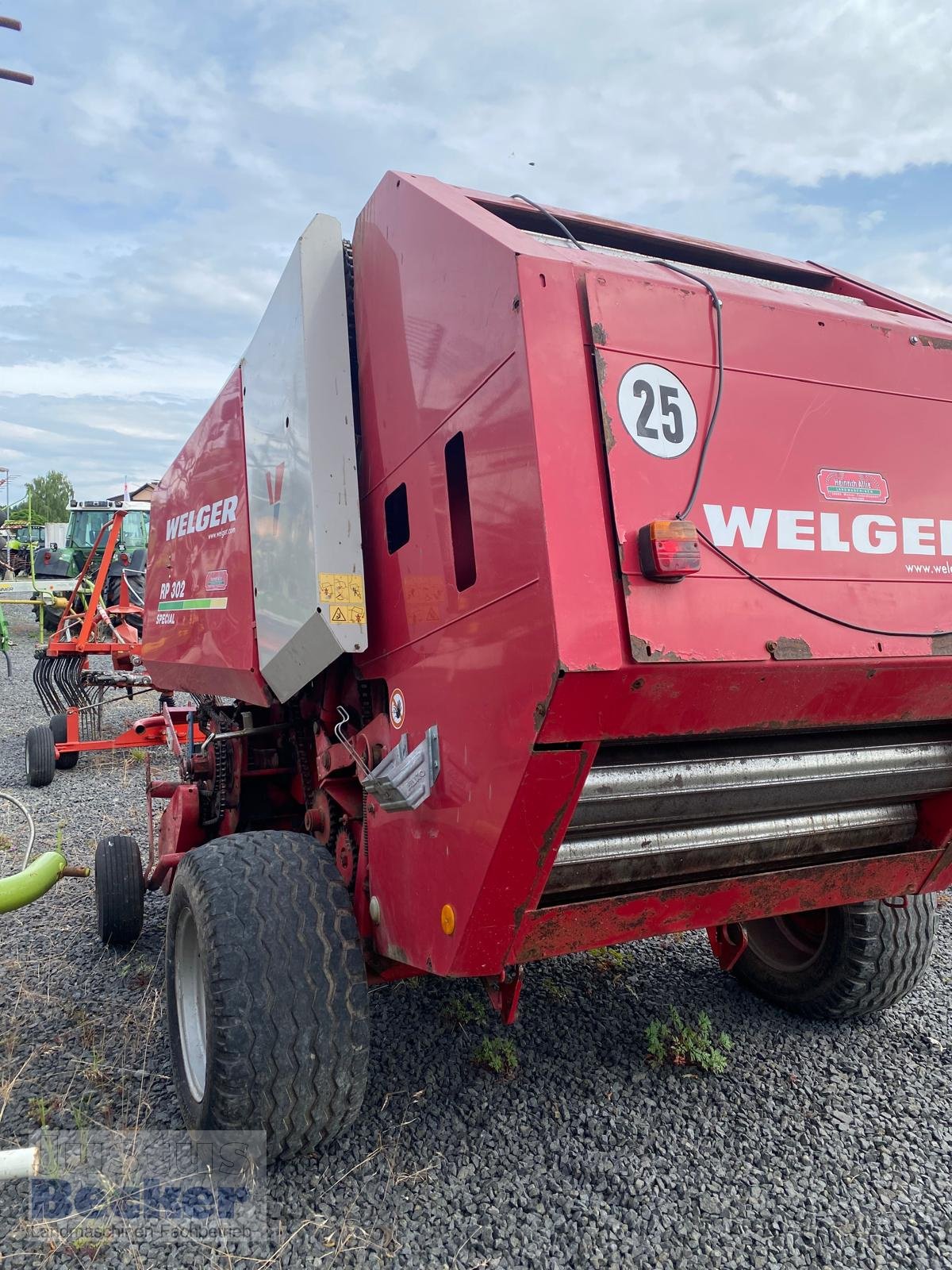 Rundballenpresse типа Welger RP 302 Special, Gebrauchtmaschine в Weimar-Niederwalgern (Фотография 4)