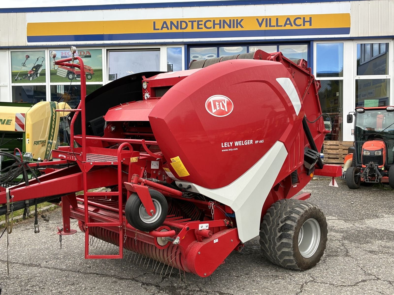 Rundballenpresse типа Welger RP 445, Gebrauchtmaschine в Villach (Фотография 2)