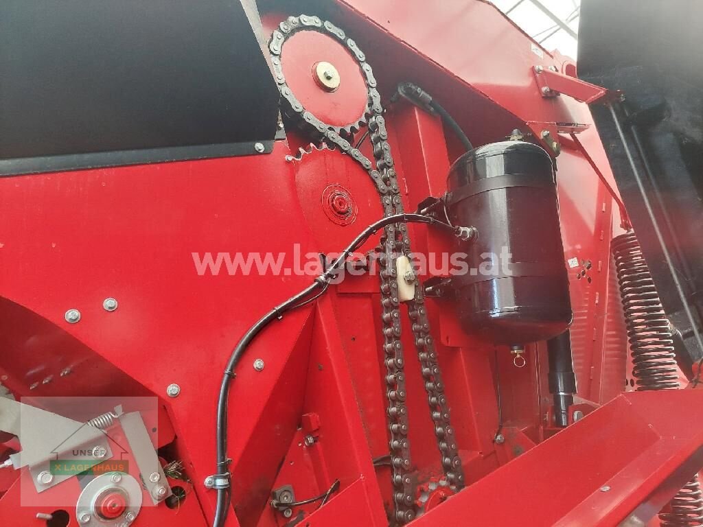 Rundballenpresse типа Welger RP 545 E-LINK PRO, Gebrauchtmaschine в Haag (Фотография 4)