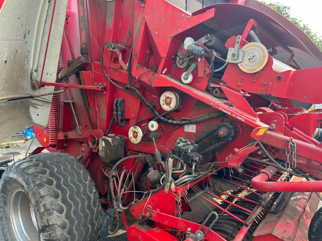 Rundballenpresse typu Welger RP535 MASTER, Gebrauchtmaschine v JOSSELIN (Obrázek 3)