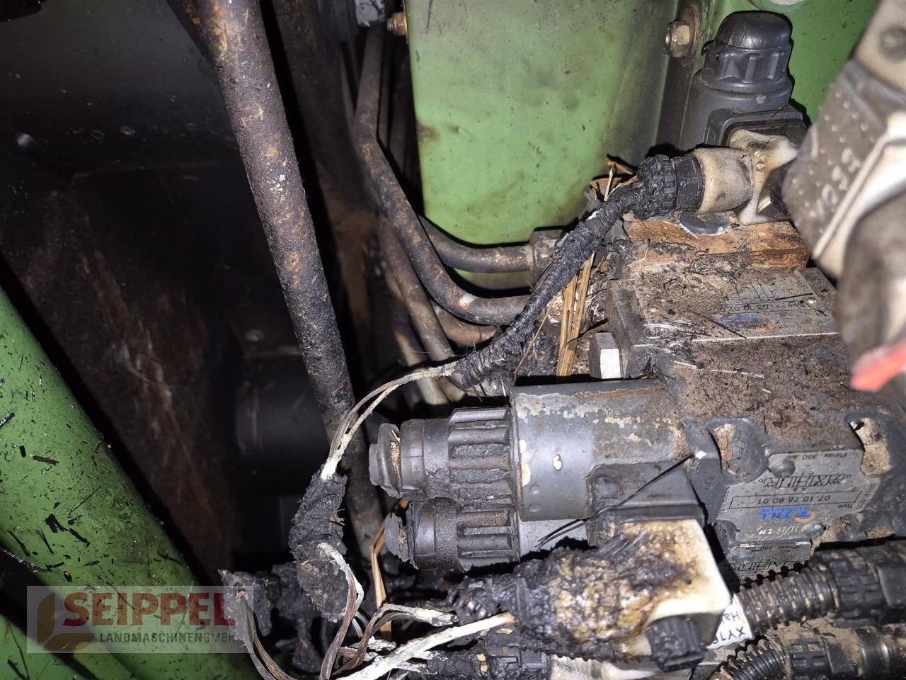 Rundballenwickelgerät del tipo Krone COMPRIMA CF 155 XC BRANDSCHADEN, Gebrauchtmaschine In Groß-Umstadt (Immagine 28)