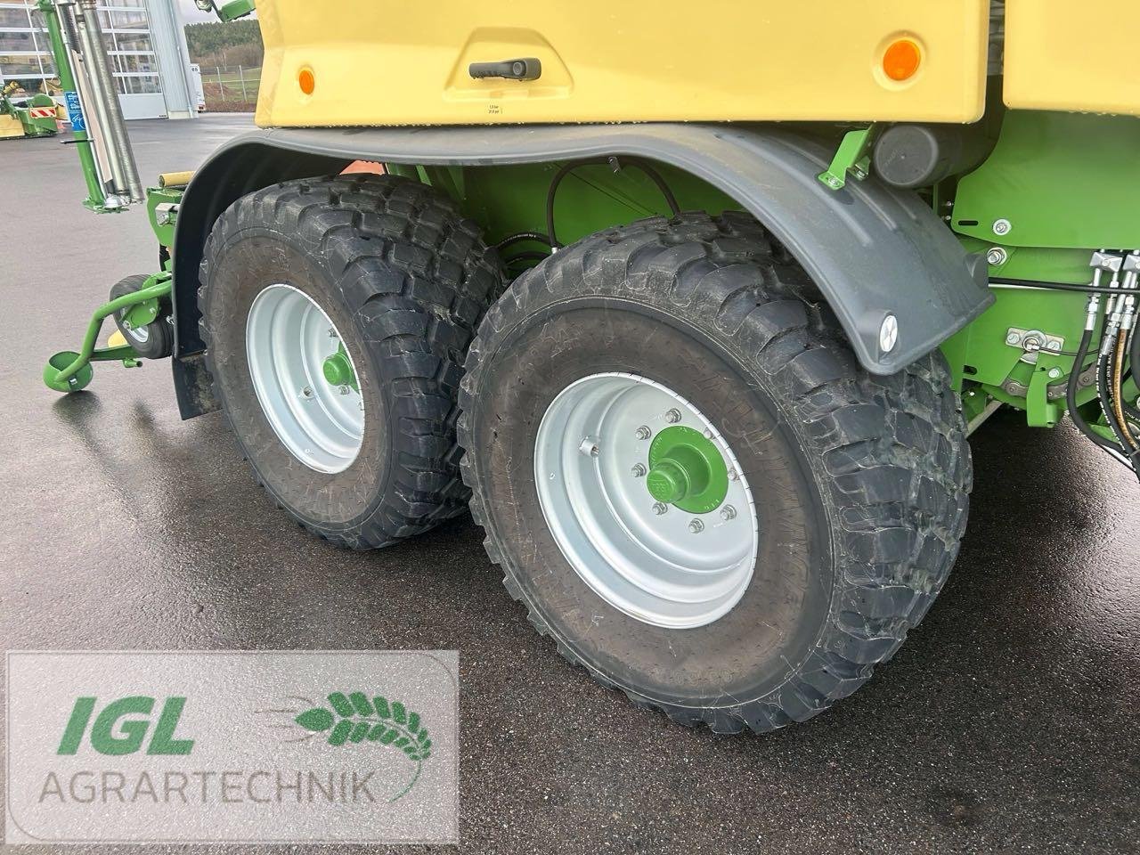 Rundballenwickelgerät типа Krone Comprima CV 150 Plus, Gebrauchtmaschine в Nabburg (Фотография 8)