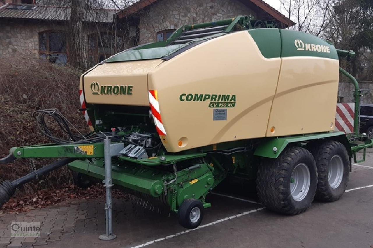 Rundballenwickelgerät des Typs Krone Comprima CV 150 XC, Gebrauchtmaschine in Lichtenau-Kleinenberg (Bild 1)