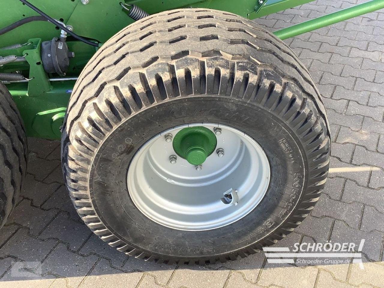 Rundballenwickelgerät des Typs Krone COMPRIMA V 180 XC, Gebrauchtmaschine in Schwarmstedt (Bild 9)