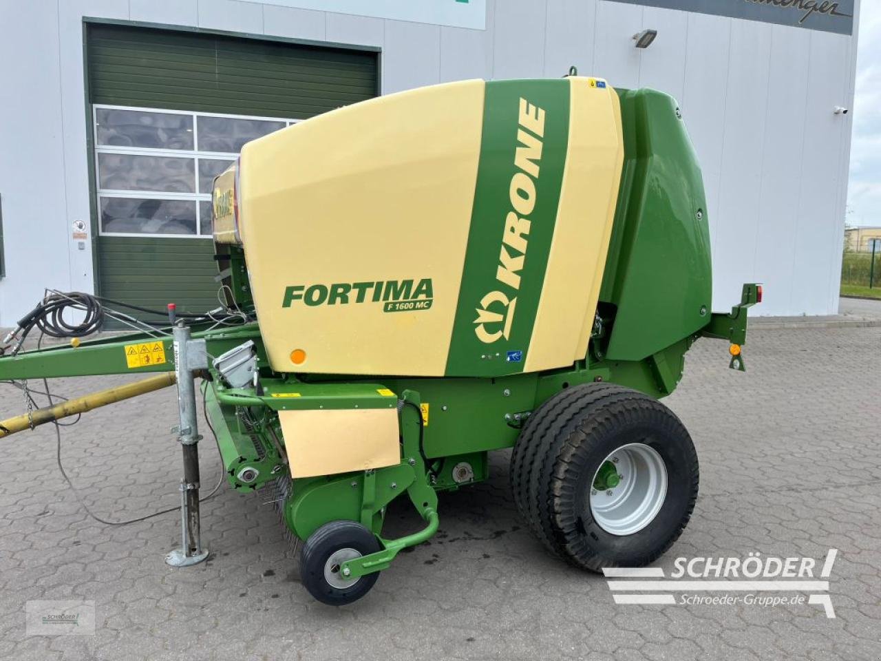 Rundballenwickelgerät des Typs Krone FORTIMA F 1600 MC, Gebrauchtmaschine in Leizen (Bild 2)