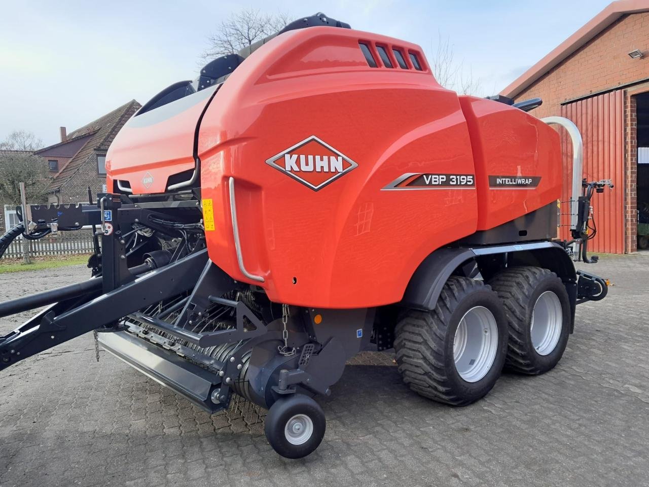Rundballenwickelgerät del tipo Kuhn VBP 3195 OC 23 (Ersteinsatz 2022), Gebrauchtmaschine en Stuhr (Imagen 1)