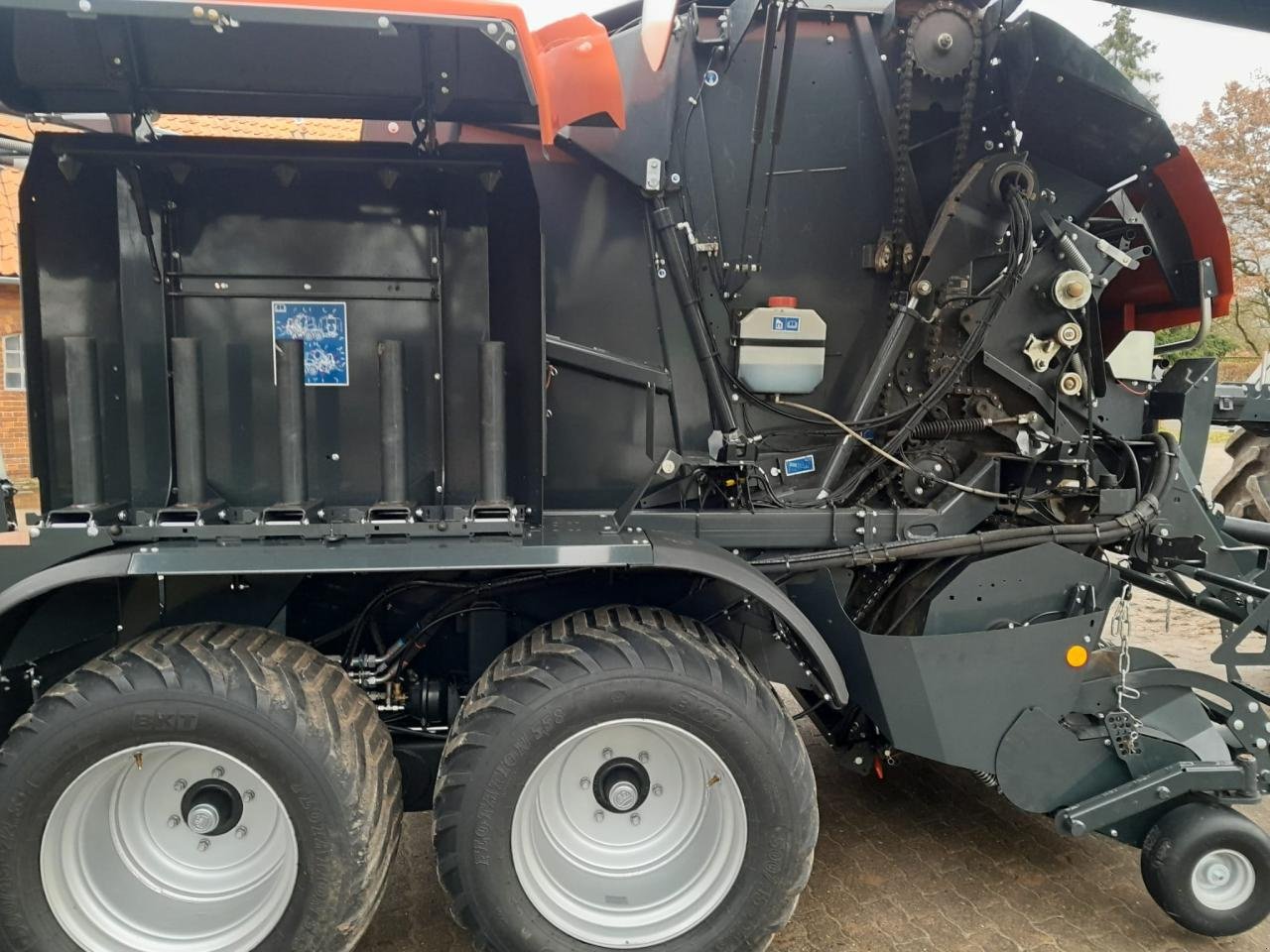 Rundballenwickelgerät del tipo Kuhn VBP 3195 OC 23 (Ersteinsatz 2022), Gebrauchtmaschine en Stuhr (Imagen 5)