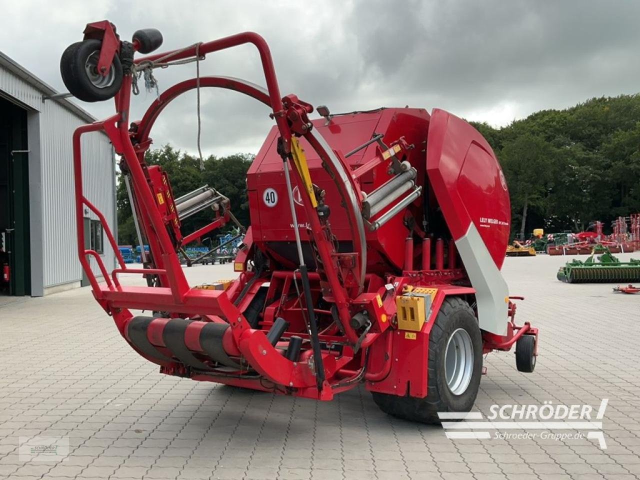 Rundballenwickelgerät des Typs Lely RPC 245 TORNADO, Gebrauchtmaschine in Hemmoor (Bild 7)