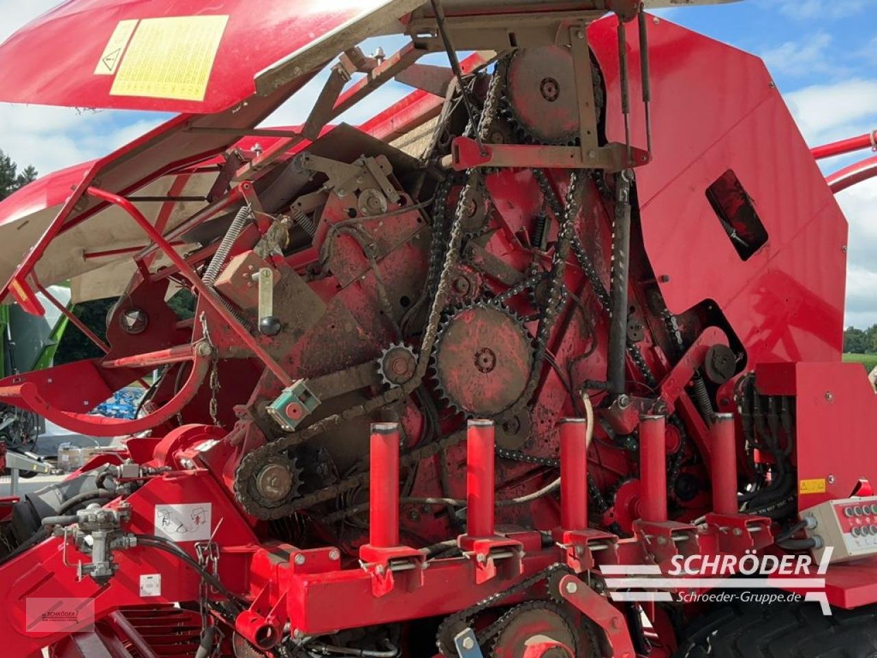 Rundballenwickelgerät des Typs Lely RPC 245 TORNADO, Gebrauchtmaschine in Hemmoor (Bild 11)