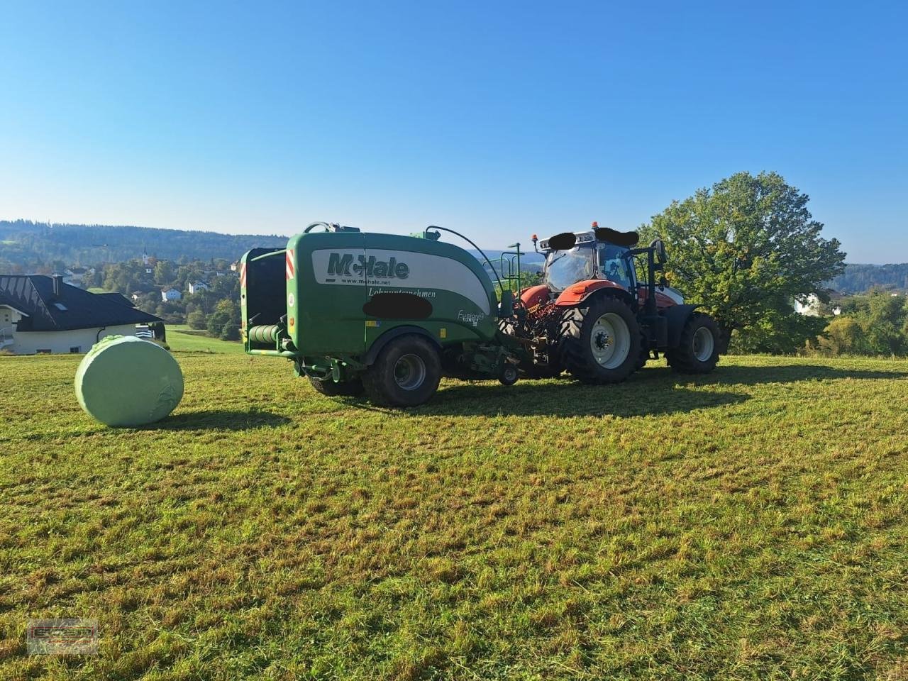 Rundballenwickelgerät des Typs McHale Fusion 3 Plus, Gebrauchtmaschine in Wlpertskirchen (Bild 2)