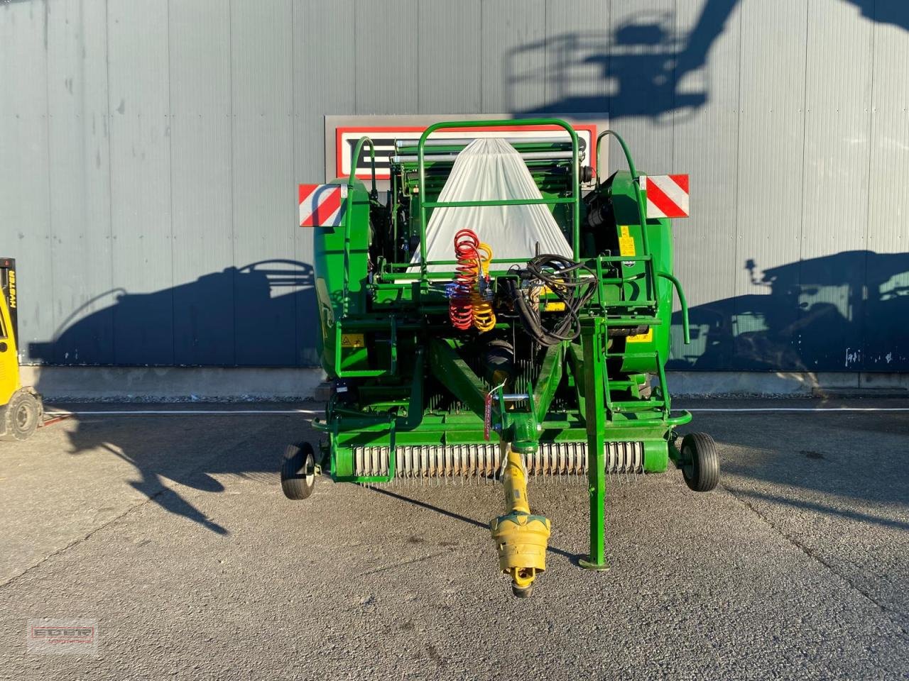 Rundballenwickelgerät of the type McHale Fusion 4 Plus, Neumaschine in Tuntenhausen (Picture 1)