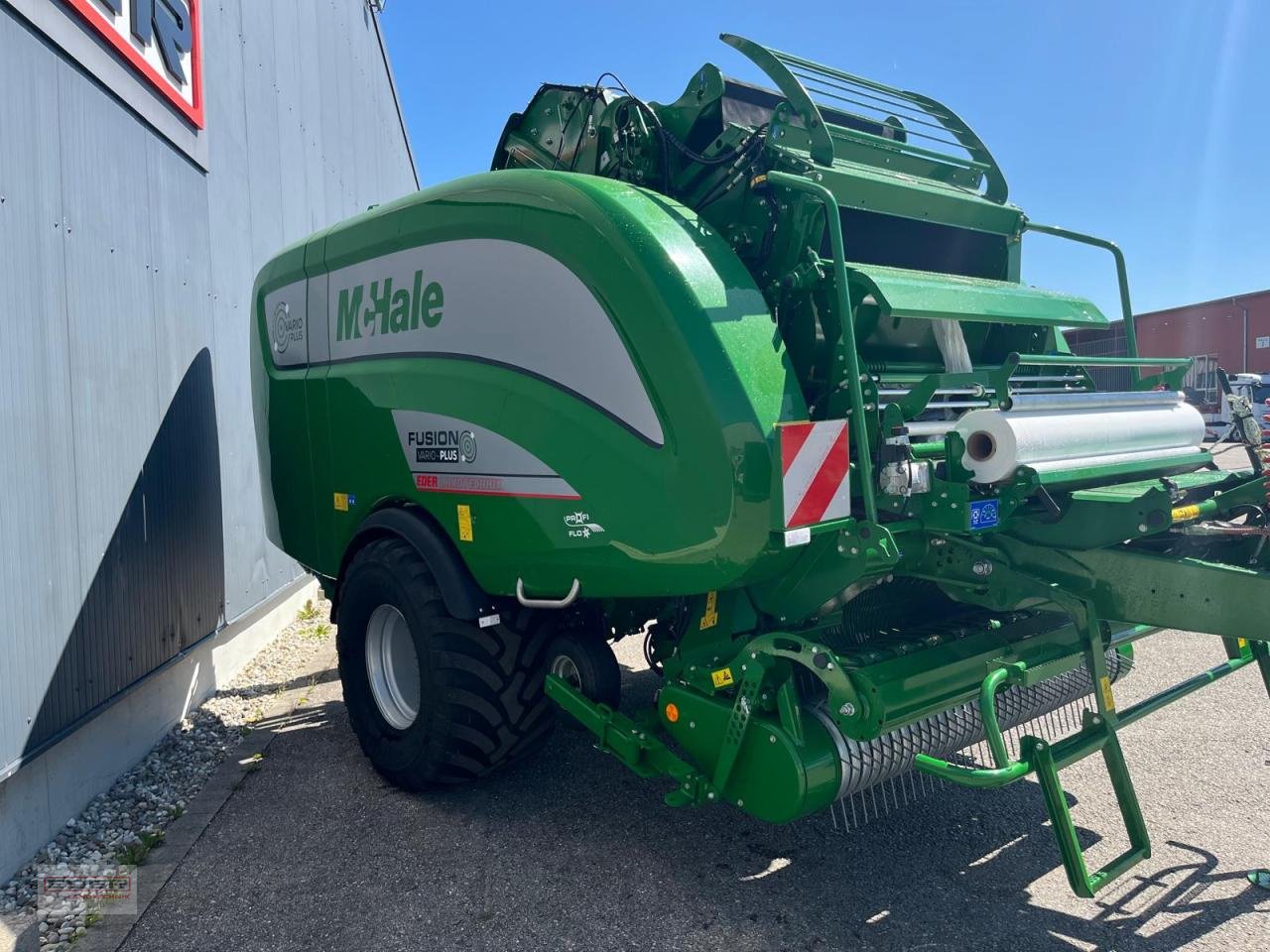 Rundballenwickelgerät des Typs McHale Fusion Vario Plus, Vorführmaschine in Tuntenhausen (Bild 5)