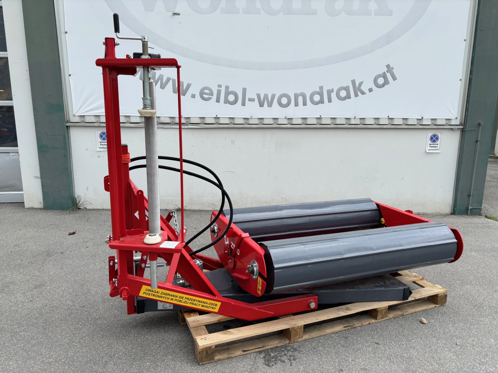 Rundballenwickelgerät des Typs Metal-Fach Z 560 Wickelmaschine, Neumaschine in Gerasdorf (Bild 1)