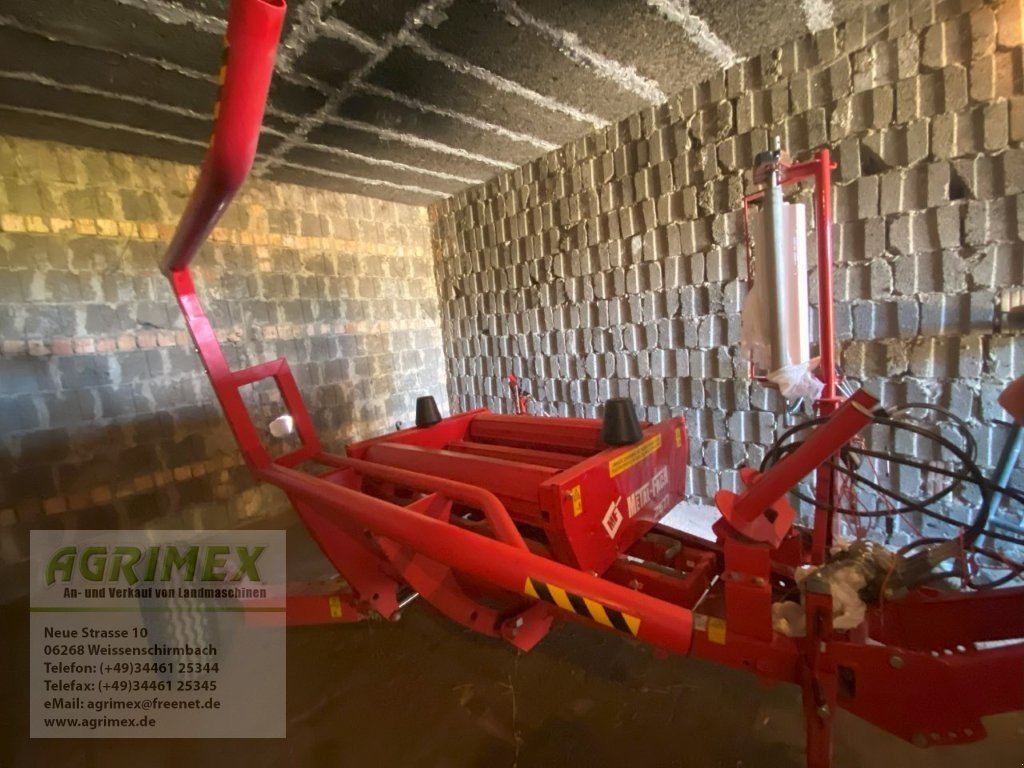 Rundballenwickelgerät des Typs Metal-Fach Z 577, Gebrauchtmaschine in Weißenschirmbach (Bild 1)