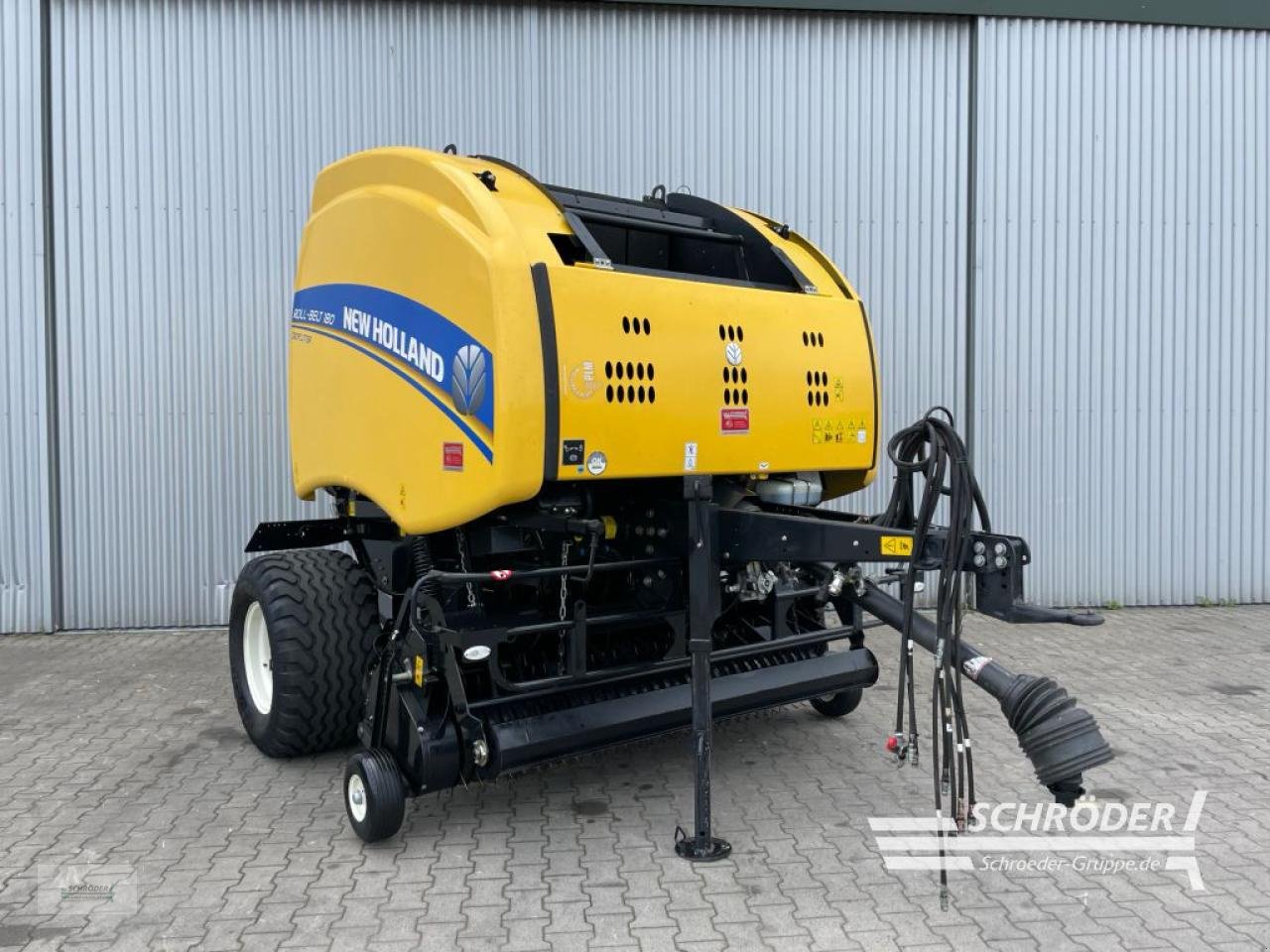 Rundballenwickelgerät des Typs New Holland ROLL-BELT 180 CROPCUTTER, Gebrauchtmaschine in Scharrel (Bild 1)