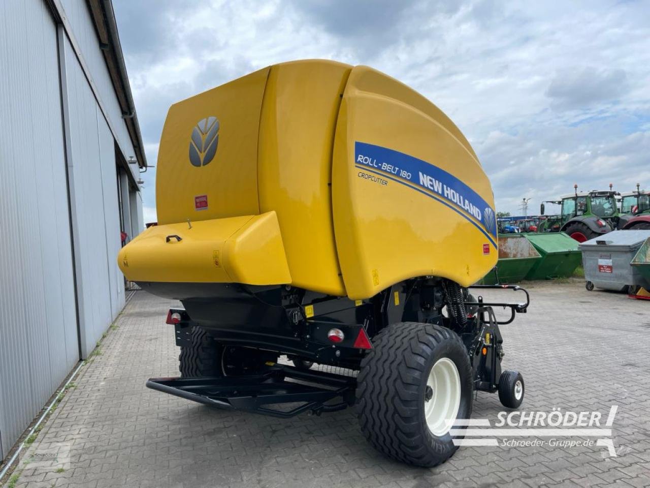 Rundballenwickelgerät des Typs New Holland ROLL-BELT 180 CROPCUTTER, Gebrauchtmaschine in Scharrel (Bild 3)