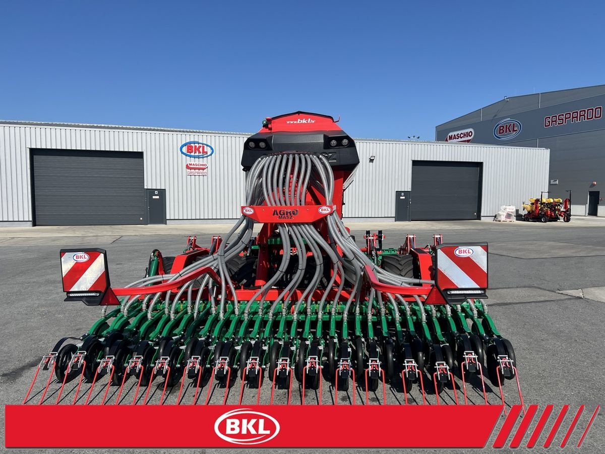 Saatbettkombination of the type Agro-Masz AQUILA DRIVE, Neumaschine in Rovisce (Picture 2)
