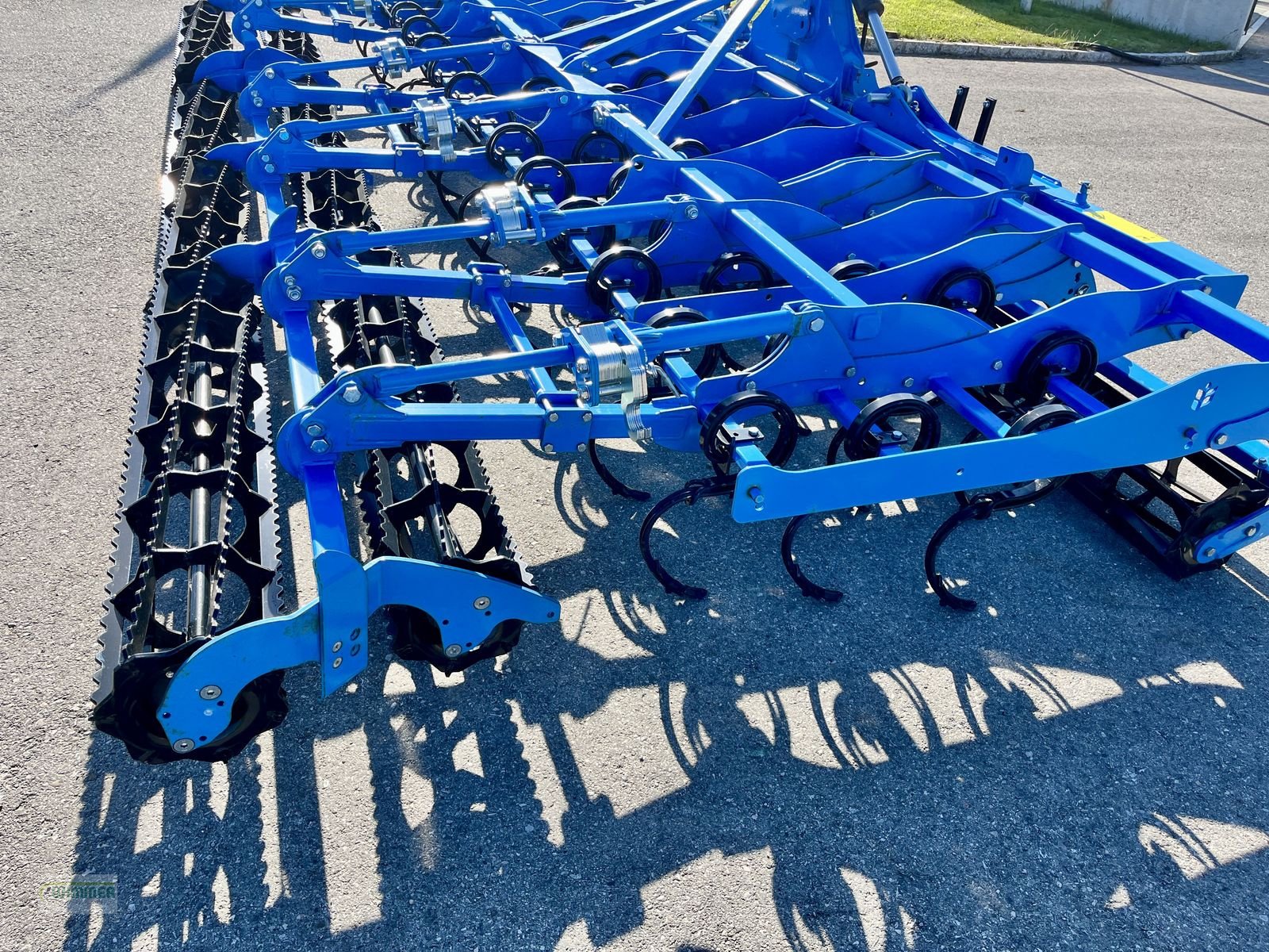 Saatbettkombination of the type Agro Profi Line - Saatbeetkombination 5,5m, Neumaschine in Kematen (Picture 13)