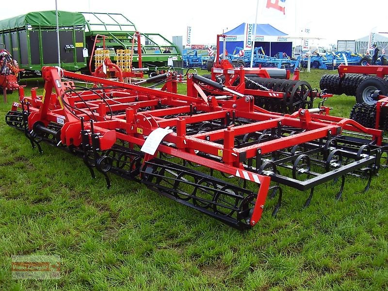 Saatbettkombination of the type Expom Lech 5,6 Saatbettkombination 5,6 m, Neumaschine in Ostheim/Rhön (Picture 6)