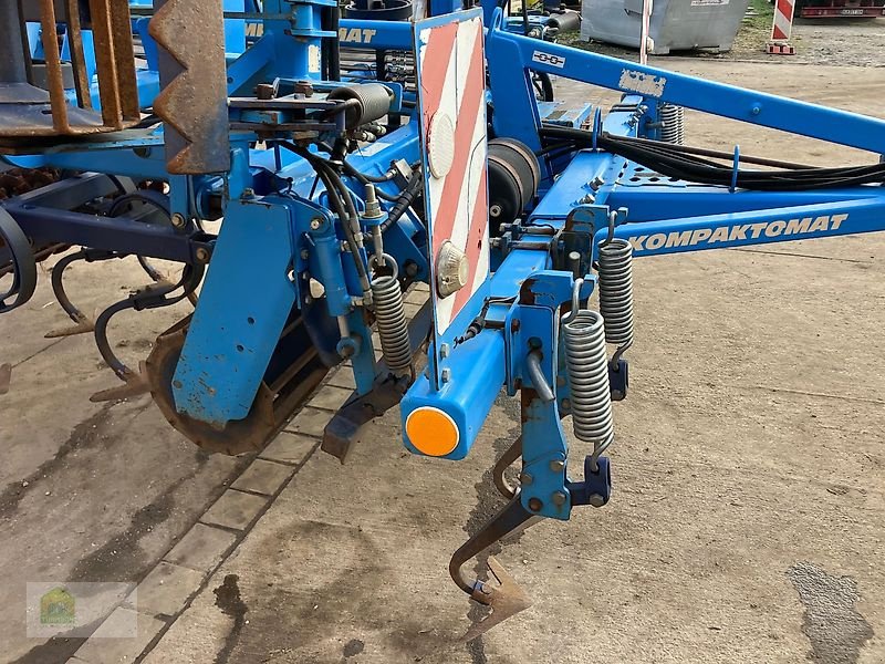 Saatbettkombination del tipo Farmet Kompaktomat K 600 PS, Gebrauchtmaschine en Salsitz (Imagen 24)