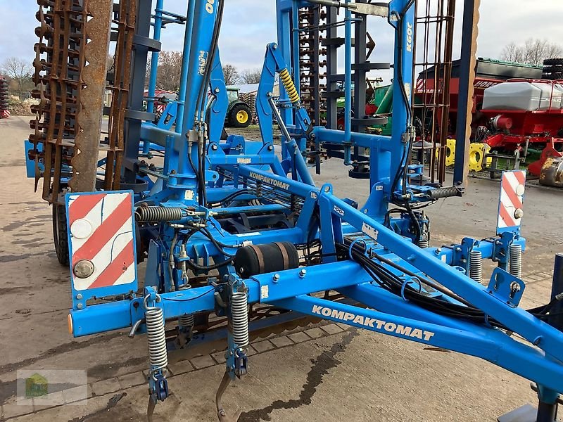 Saatbettkombination del tipo Farmet Kompaktomat K 600 PS, Gebrauchtmaschine en Salsitz (Imagen 20)