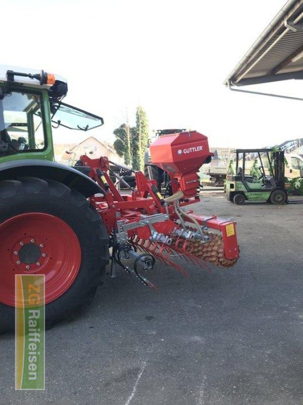 Saatbettkombination des Typs Güttler Greenmaster 300, Gebrauchtmaschine in Waldshut-Tiengen (Bild 1)