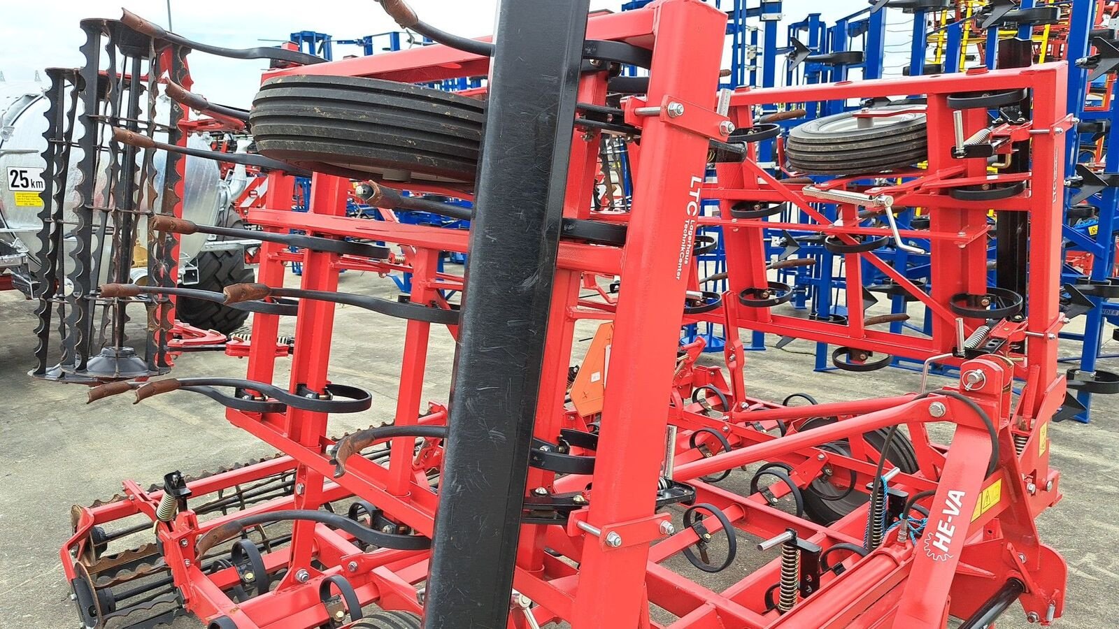 Saatbettkombination of the type HE-VA Kulti-Dan 520, Vorführmaschine in Zwettl (Picture 11)