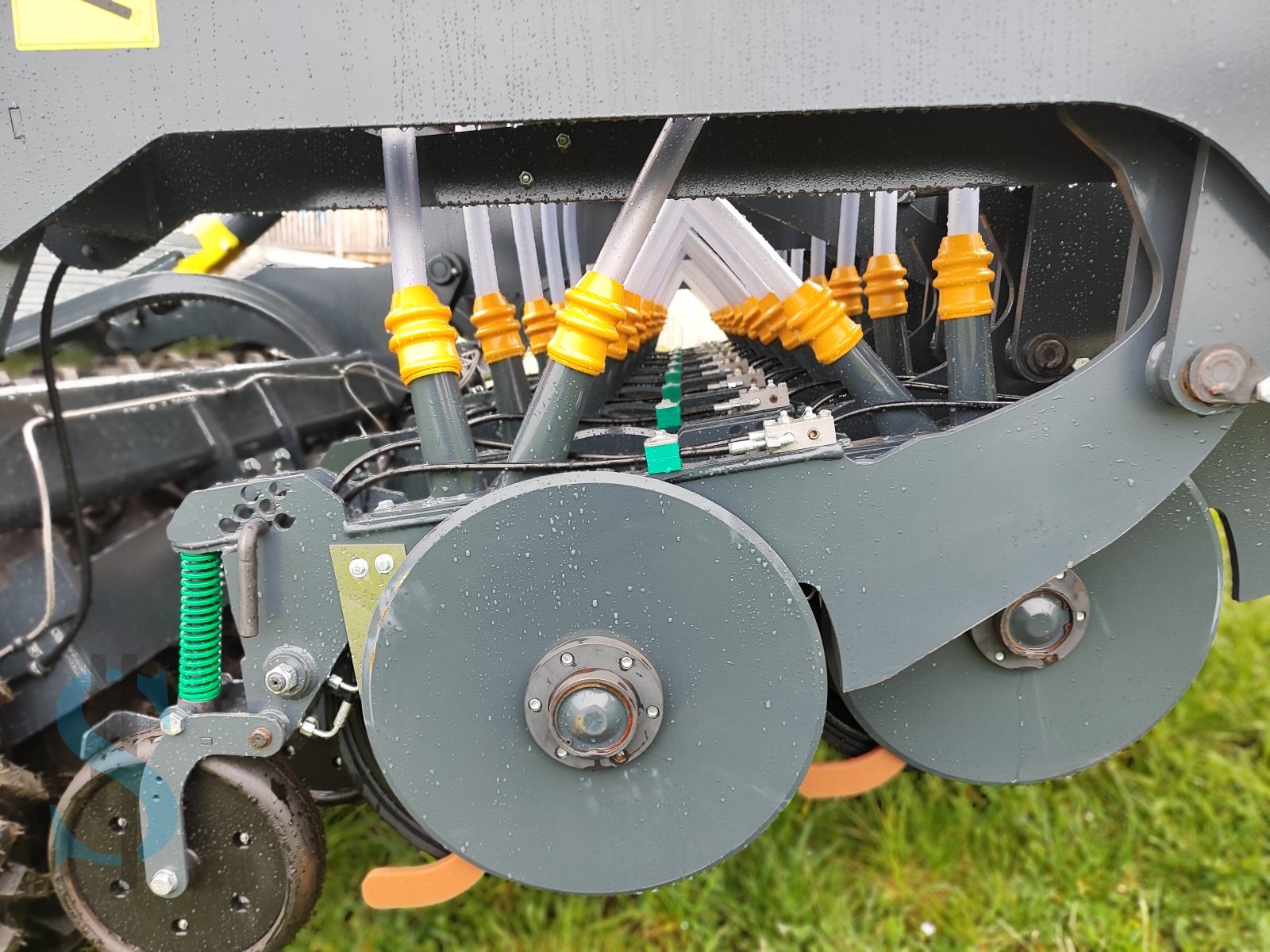 Saatbettkombination of the type Junkkari D 300, Neumaschine in Dietramszell (Picture 11)