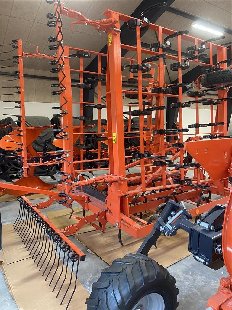 Saatbettkombination of the type Kubota TH3000F, Gebrauchtmaschine in Kastrup (Picture 3)