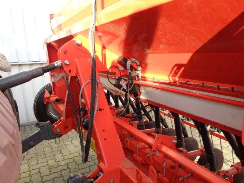 Saatbettkombination des Typs Kuhn Drillkombination Premia 300, Gebrauchtmaschine in Holle- Grasdorf (Bild 2)