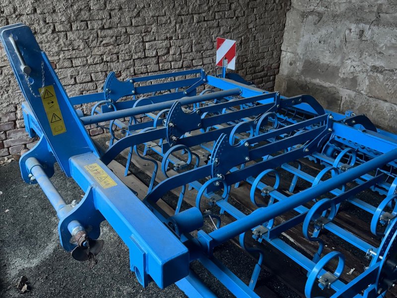 Saatbettkombination des Typs Lemken Korund 8/450 K, Neumaschine in Heinersreuth (Bild 1)