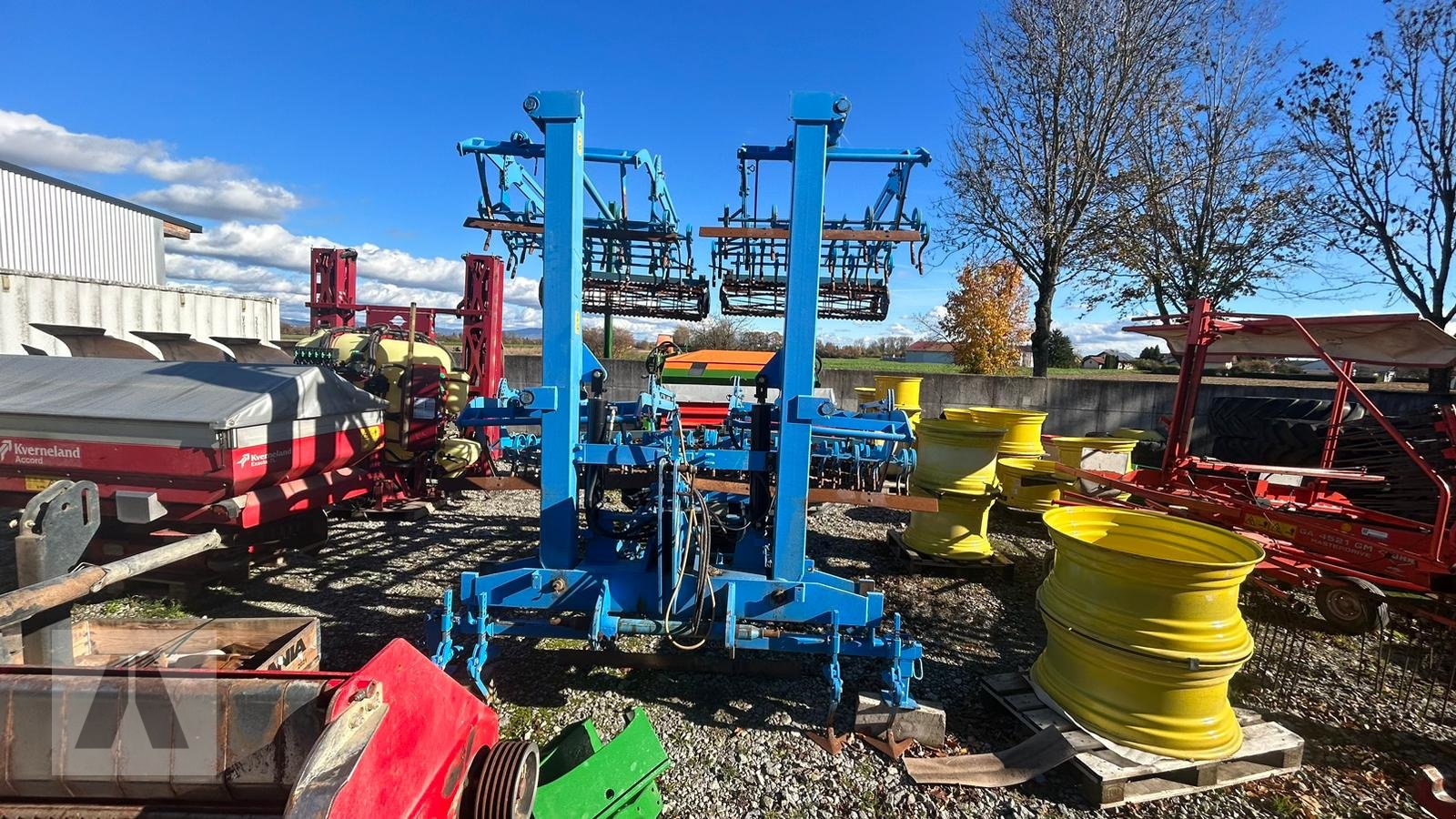 Saatbettkombination des Typs Lemken Korund 8/750K, Gebrauchtmaschine in Regensburg (Bild 1)