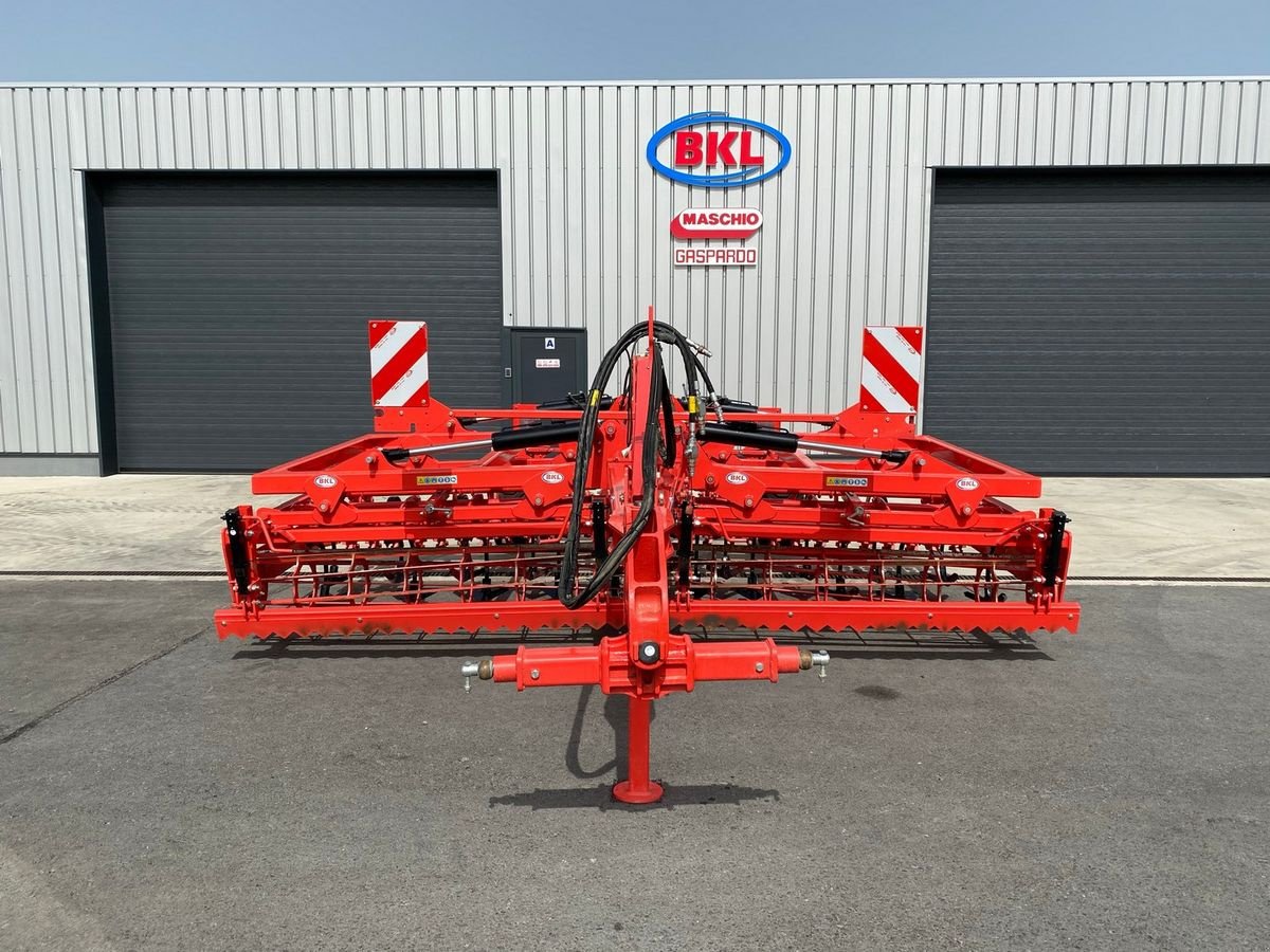 Saatbettkombination typu Maschio Sandokan Saatbettgrubber, Neumaschine v Rovisce (Obrázek 1)