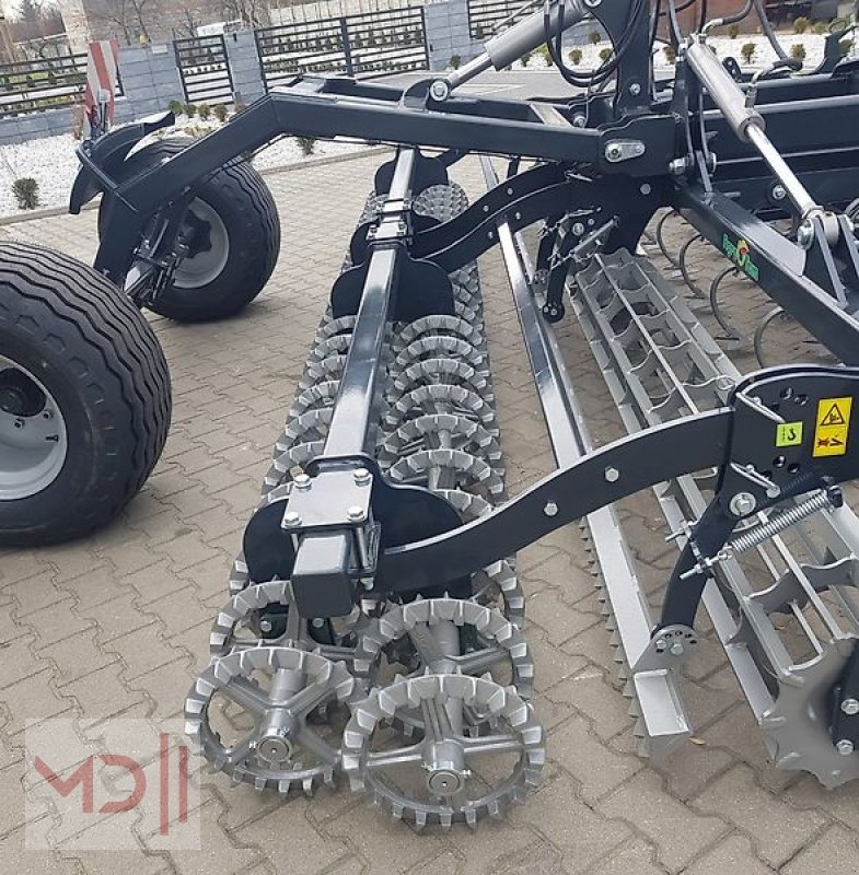 Saatbettkombination des Typs MD Landmaschinen MD AGT Saatbettkombination UPH 4 m, 4,5 m, 5,0 m, 6,0 m hydr. klappbar, Neumaschine in Zeven (Bild 21)