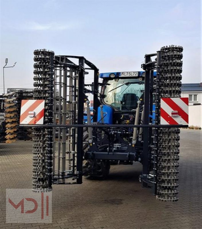 Saatbettkombination des Typs MD Landmaschinen MD AGT Saatbettkombination UPH 4 m, 4,5 m, 5,0 m, 6,0 m hydr. klappbar, Neumaschine in Zeven (Bild 4)