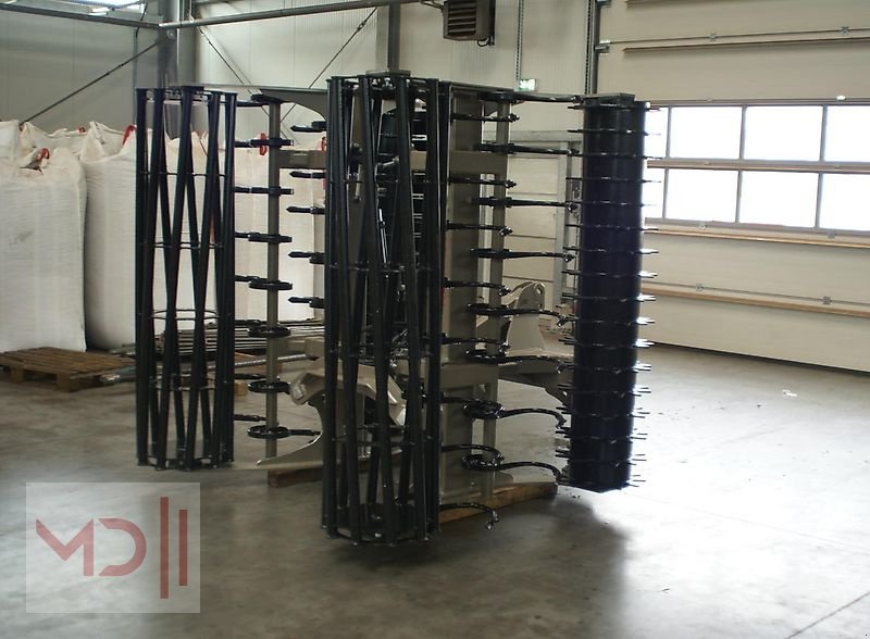 Saatbettkombination tipa MD Landmaschinen RX Saatbettkombination, Frontanbau AUF Hydraulisch klappbar 4,5 m, 5,0 m,6,0m, Neumaschine u Zeven (Slika 1)