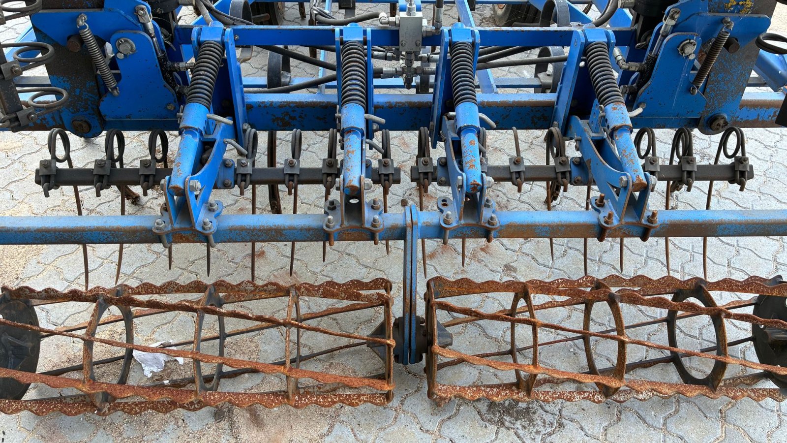 Saatbettkombination of the type New Holland SBMV 830 Liftophængt, Gebrauchtmaschine in Hedensted (Picture 11)