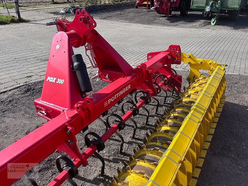 Saatbettkombination of the type Pöttinger Fox 300, Gebrauchtmaschine in Geestland (Picture 4)