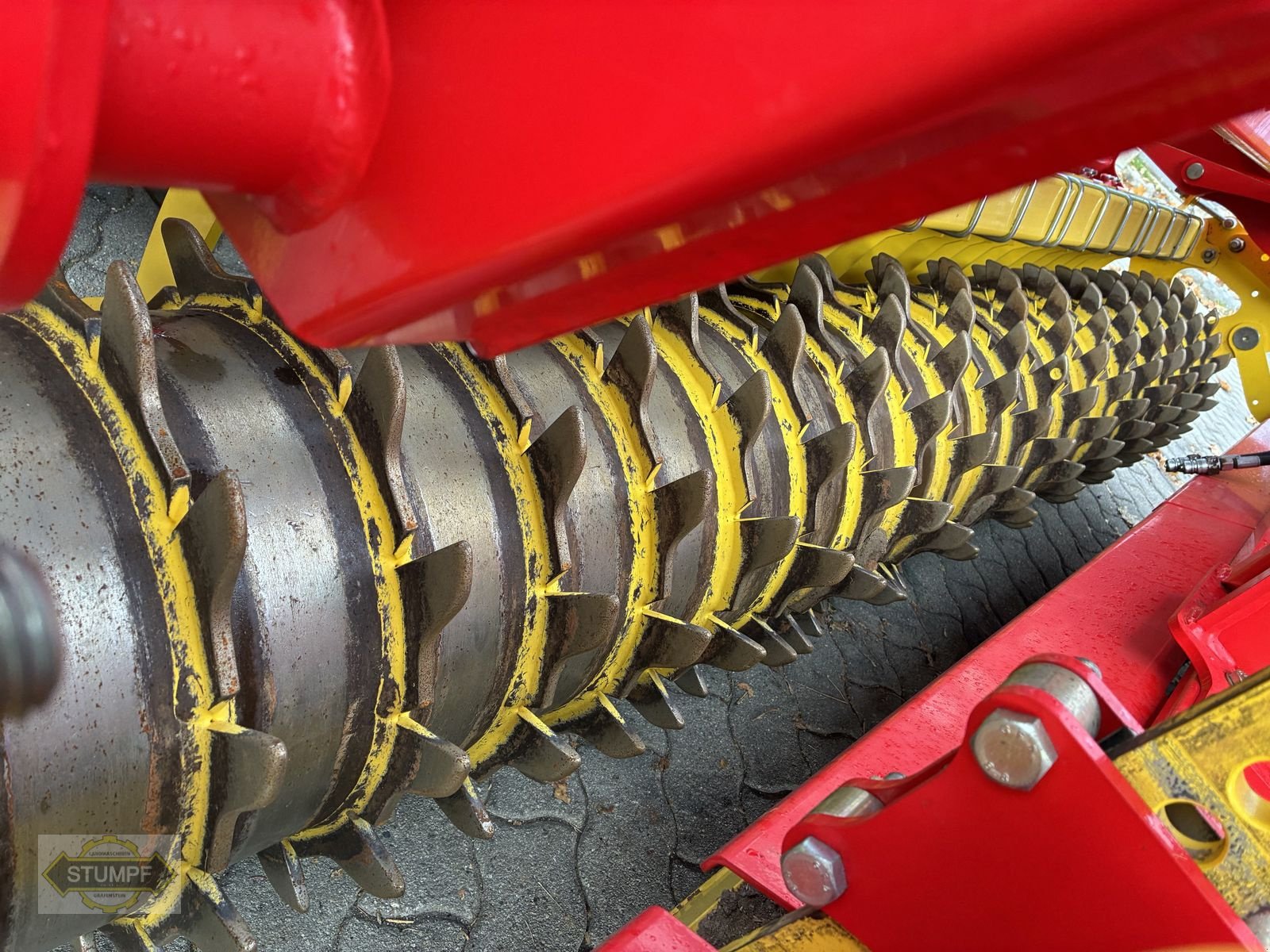 Saatbettkombination от тип Pöttinger Pöttinger Vitasem 302 ADD +L ION 302, Gebrauchtmaschine в Grafenstein (Снимка 4)